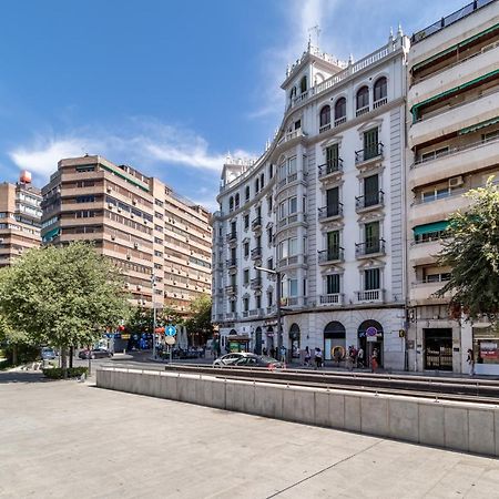 BnS Triunfo Centro Suites Granada Esterno foto