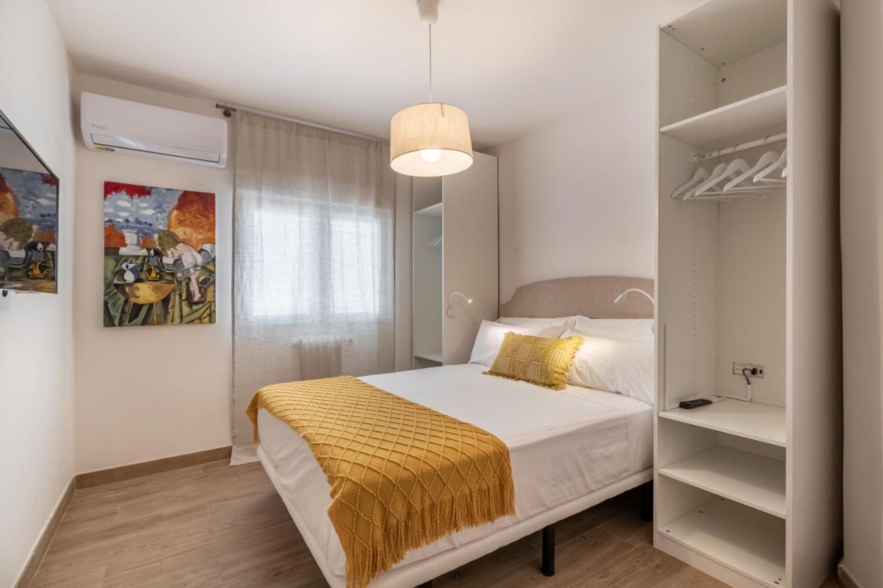 BnS Triunfo Centro Suites Granada Esterno foto