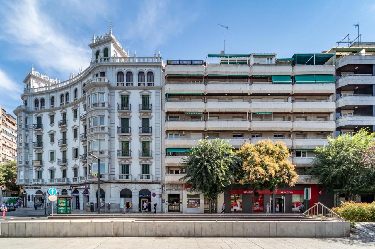 BnS Triunfo Centro Suites Granada Esterno foto