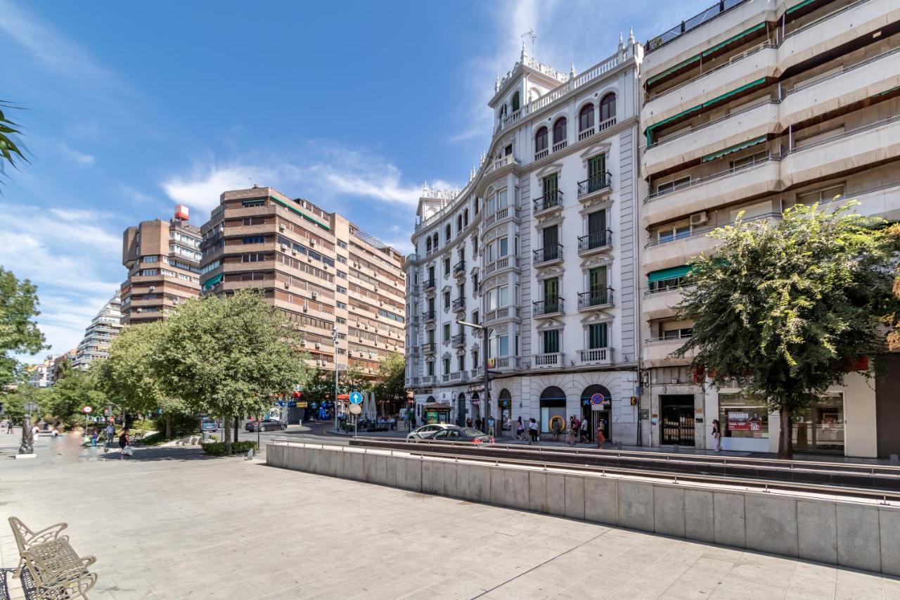 BnS Triunfo Centro Suites Granada Esterno foto
